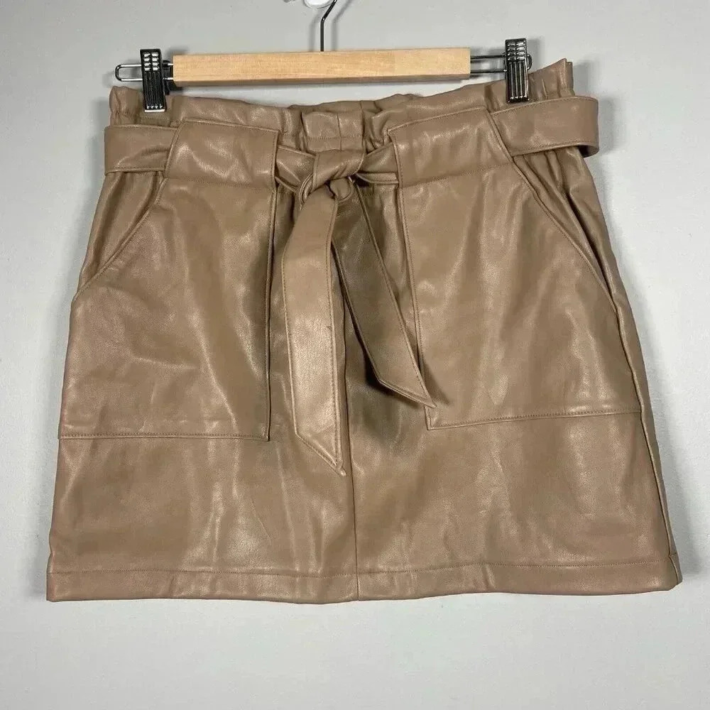 CI Sono Womens Skirt Size L Brown Mini Faux Leather Short‎ Belted